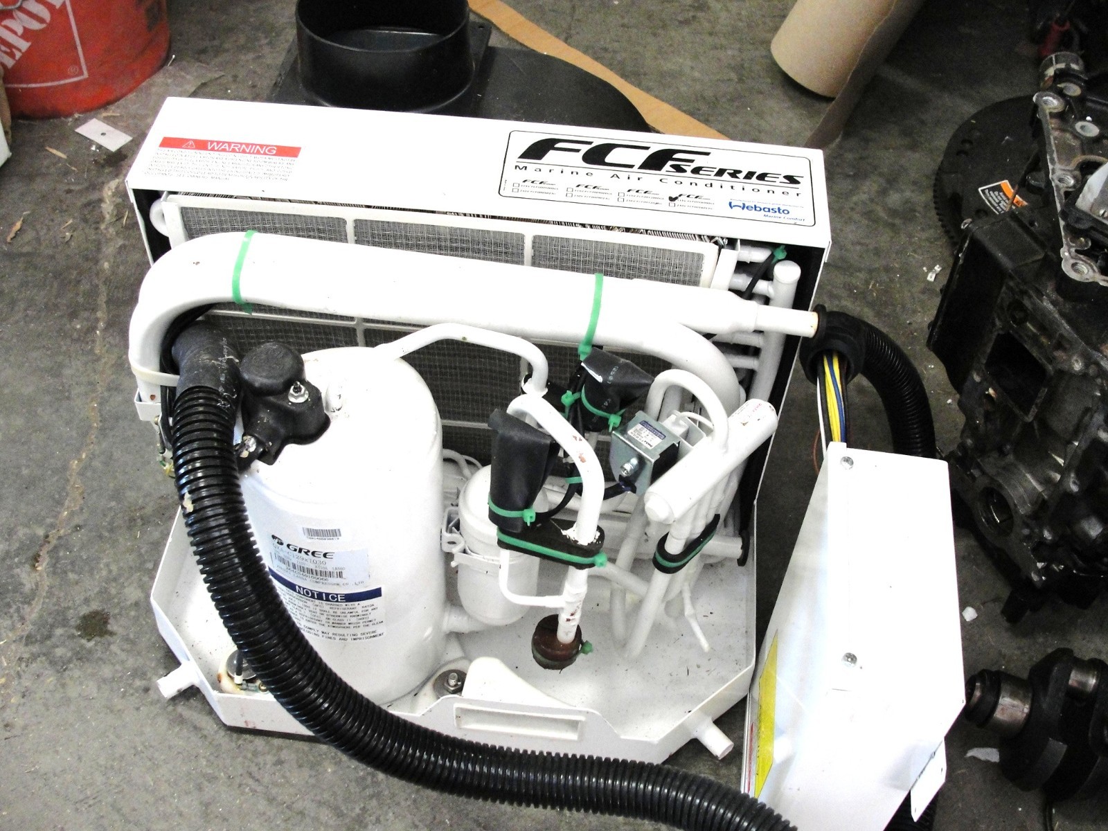 Marine Yacht A/C Webasto FCF HVAC Cool AC / Heater 16,000 BTU 115V FCF0016000GS