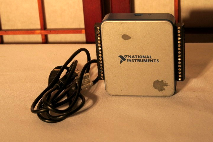 NATIONAL INSTRUMENTS NI USB-6002 DATA ACQUISITION CARD