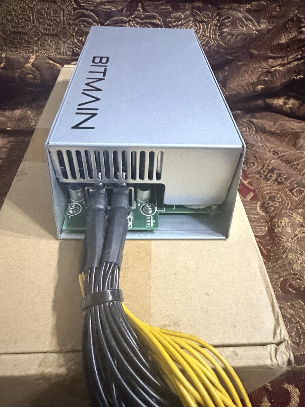 Bitmain crypto mining server Switching Power Supply (amazing specs for your PC)