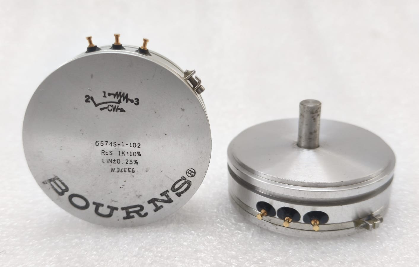 Bourns 6574S-1-102 Precision Rotary Potentiometer 1K Ohm ±10% Lot of 2 pcs
