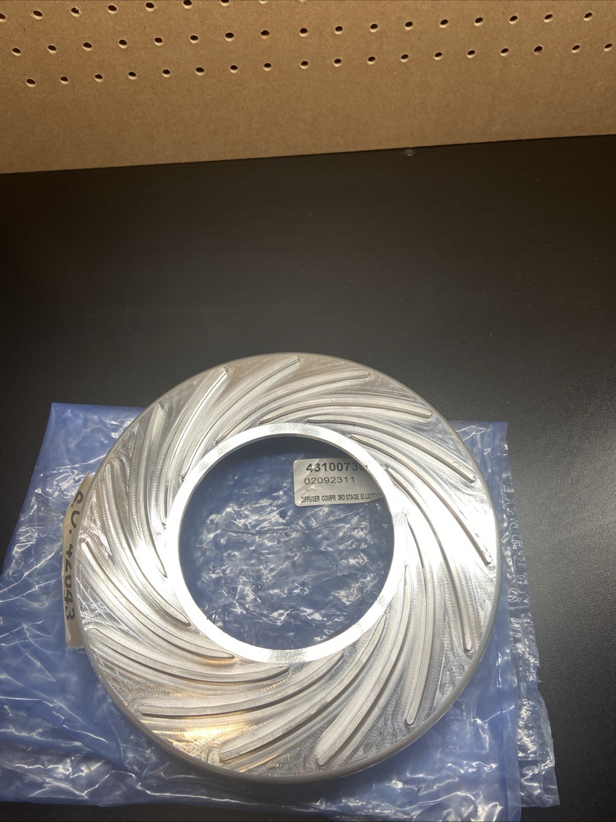 Elliott QP0602-32 3rd Stage Compressor Diffuser 4310073525 NOS