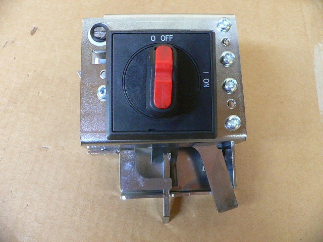 Abb 3Hac021934-001 Robotics Irc5 Door Interlock Rotary Switch Electrical Control