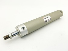 New SMC NCDGBN32-0600 Pneumatic Cylinder 145PSI 1-1/4