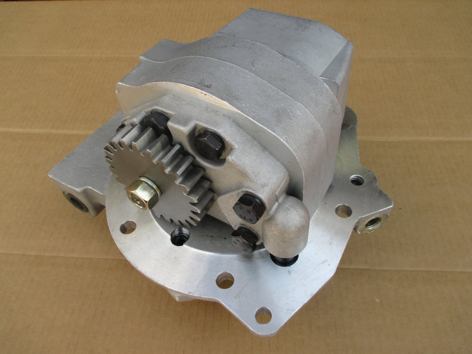 HYDRAULIC PUMP FOR PART 73402660 81871528 82983657 87540839 87540982 F0NN600BB