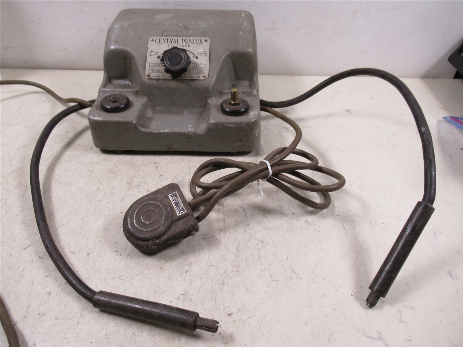 Vintage Central Dualux Solderer 4447 Soldering Station Iron Watch Demagnetizer