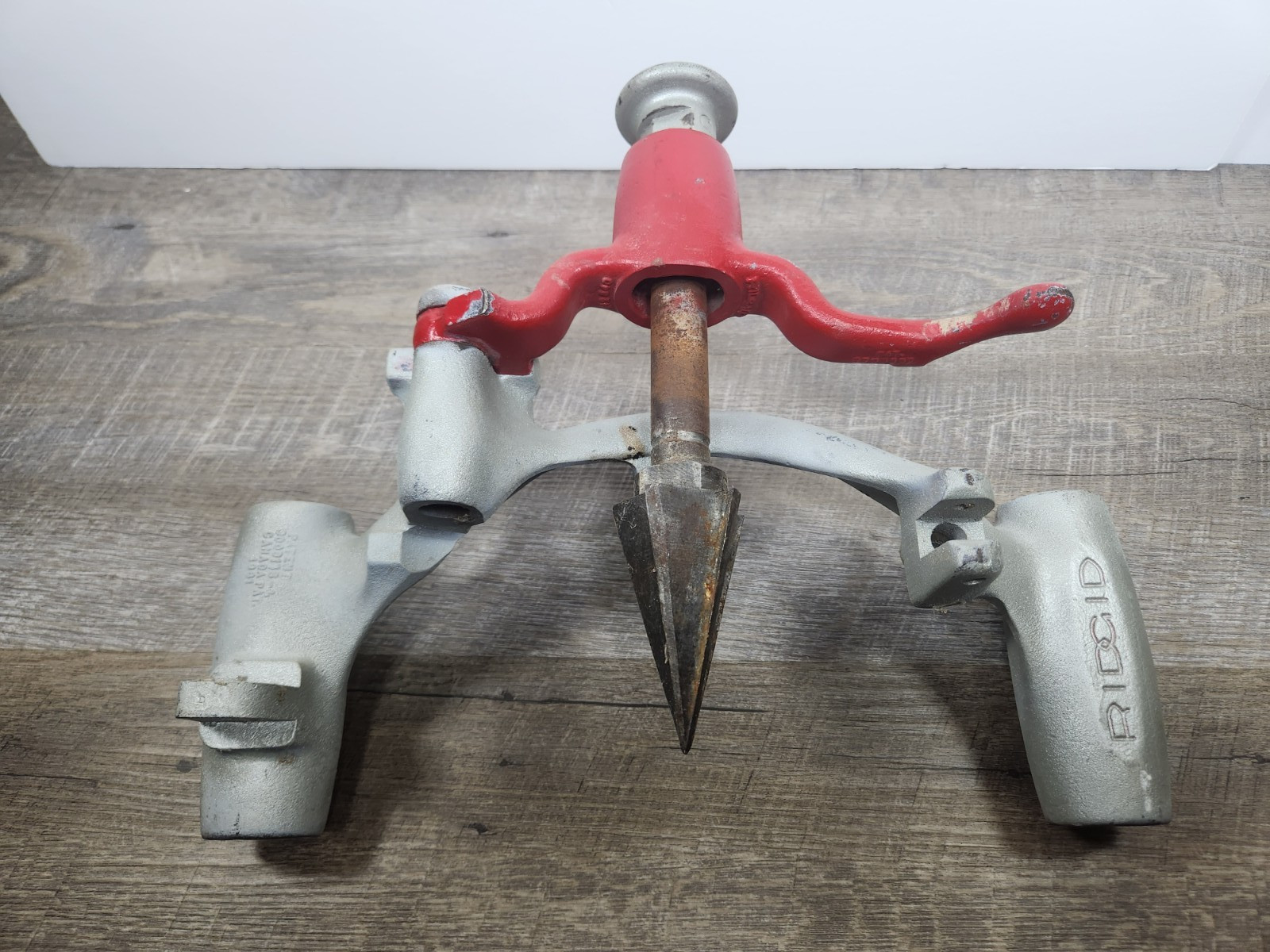 RIDGID Model No. 311 Carriage and 341 reamer for RIDGID 300 Pipe Threader