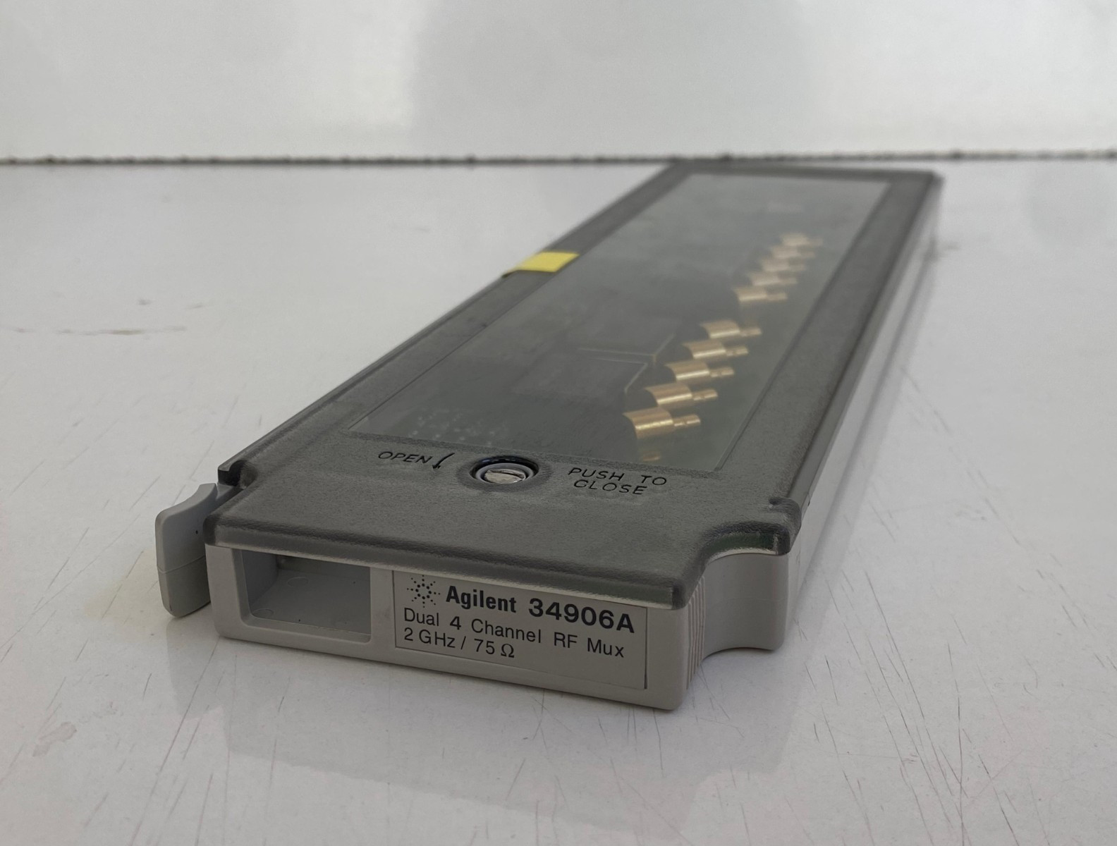 Agilent / 34906A / Dual 4 Channel RF Mux / 34906-66501-3718-02-200040-00008