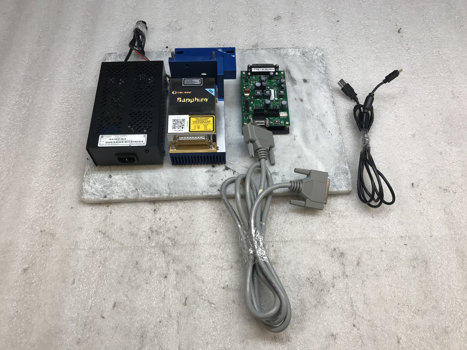 Coherent Sapphire 488-100 CW 1154662 6.4k Hr w/ Controller & Power Supply *READ*