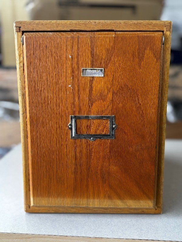 Vintage Eberbach Wood Microscope Slide Storage Cabinet 25 Numbered Aluminum Tray