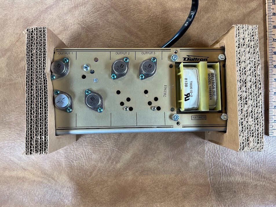 Deltron 10656XA Vintage Regulated Linear Power Supply Triple Output Bench DIY