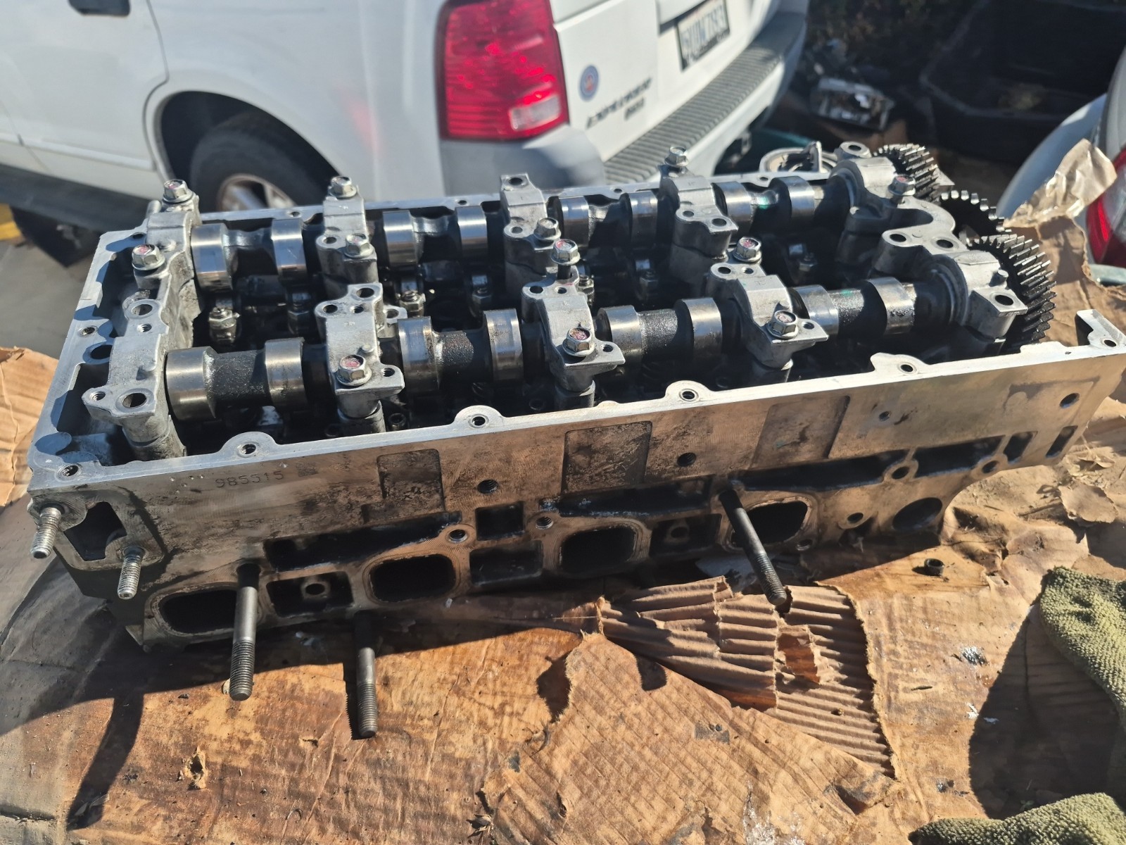 2016 Isuzu Npr 3.0 Diesel 4JJ1 COMPLETE CYLINDER HEAD ASSEMBLY OEM 2016 Isuzu Npr 3.0 Diesel 4JJ1 COMPLETE CYLINDER HEAD ASSEMBLY OEM