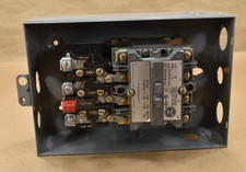 Westinghouse A200MACAC, Motor Control Starter w/ Enclosure, Coil 110/120V picture