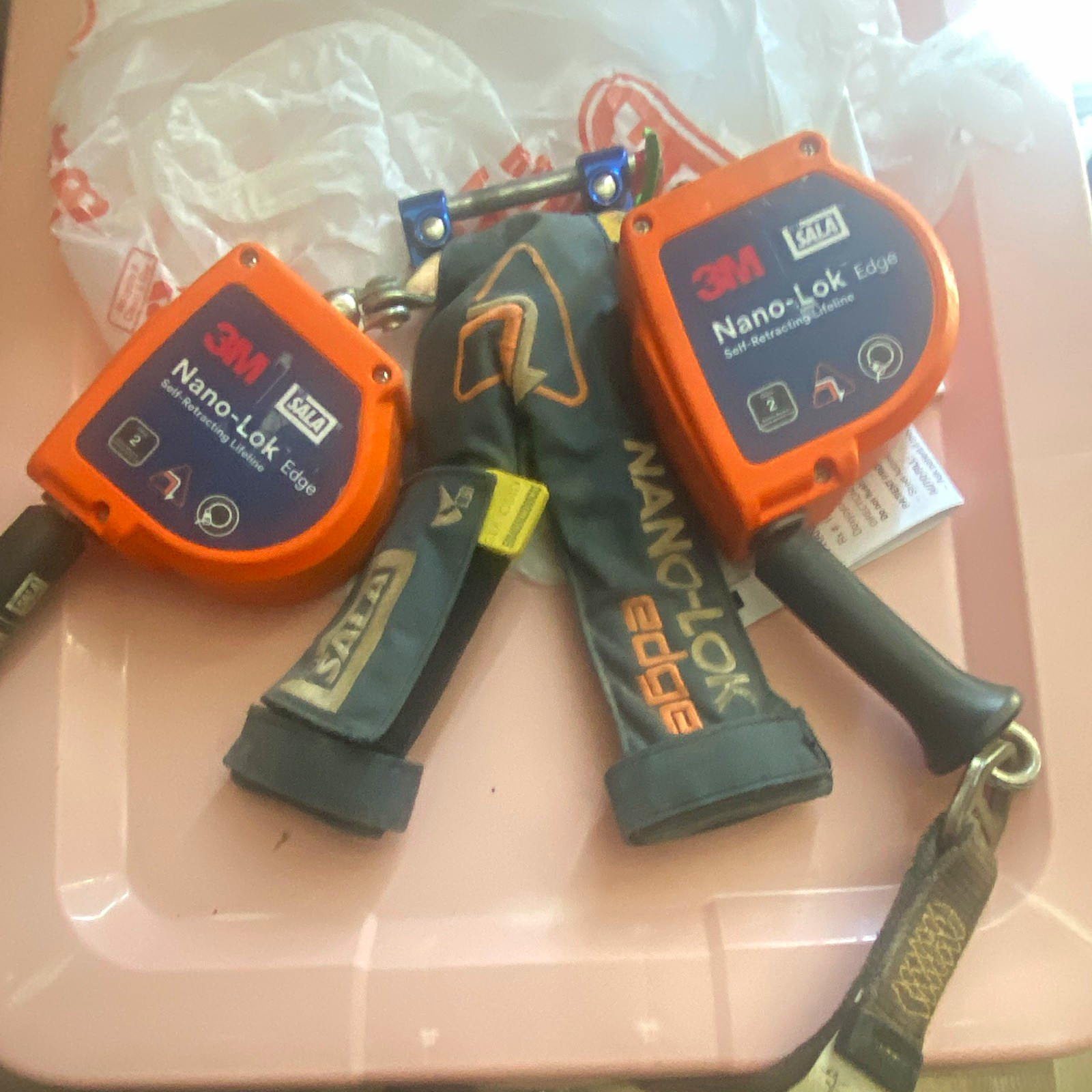 3M DBI-SALA Nano-Lok Edge Twin-Leg Self Retracting Lifeline SRL 3M DBI-SALA Nano-Lok Edge Twin-Leg Self Retracting Lifeline SRL