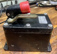 HP19165MS - Betts - Hydraulic Hand Pump, NOS picture