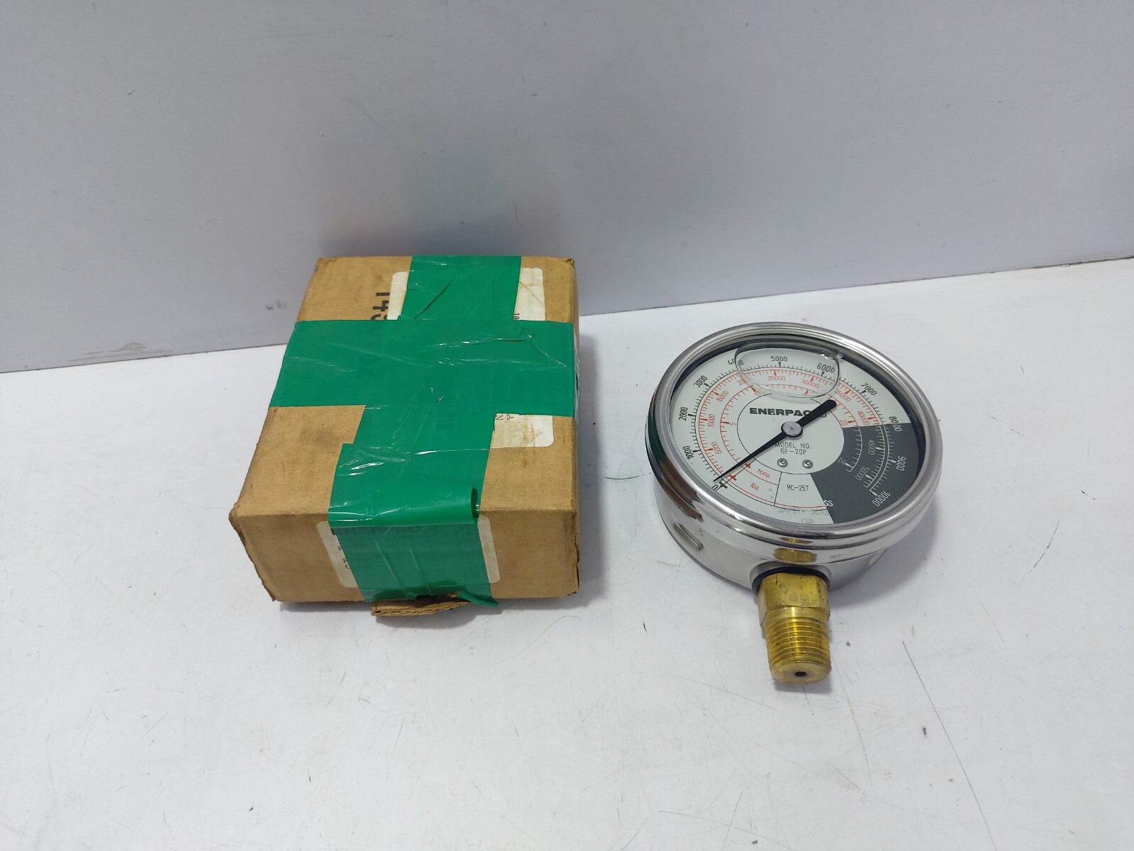 Enerpac GF-20P Hydraulic Cylinder Pressure Gauge