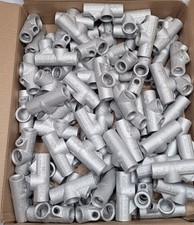 80 THREADLESS Appleton 1/2 EYF-EYM Aluminum Conduit Sealing Fitting picture