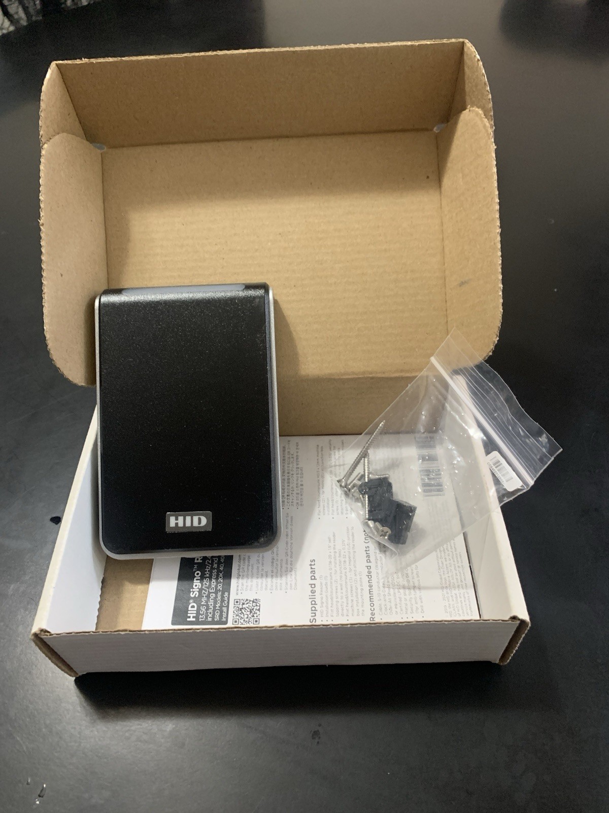 HID Signo 40 Black Card Reader