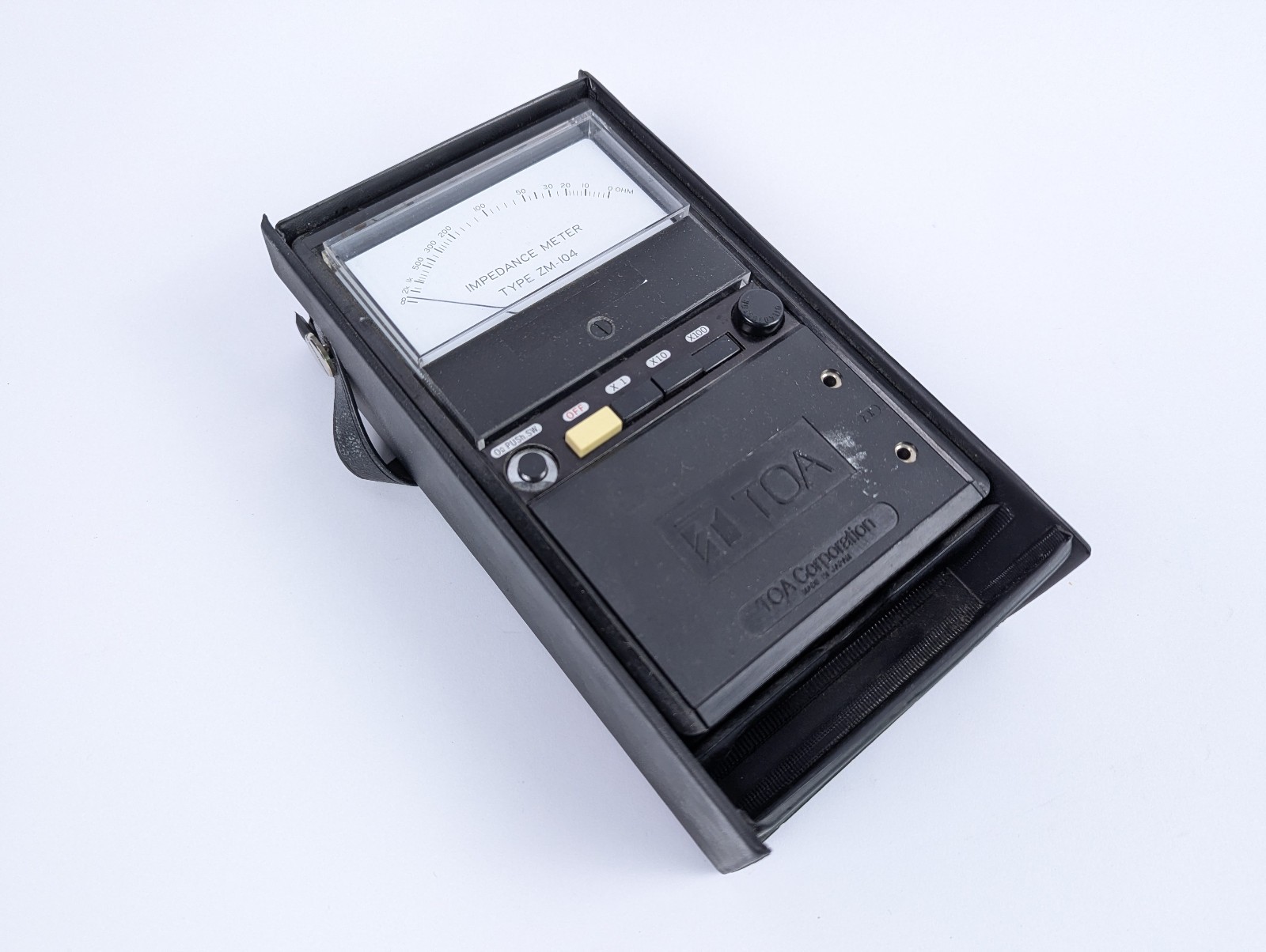 TOA ZM-104 Portable Analog Speaker Line Impedance Meter (B)