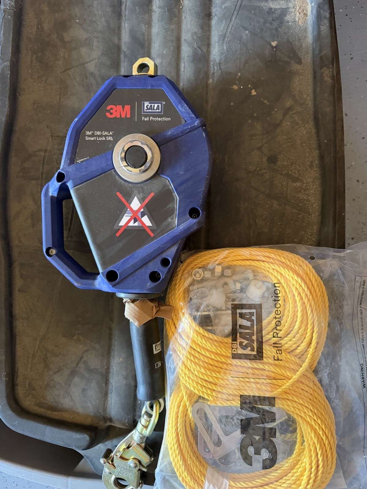 3M DBI-SALA 3503803 Smart Lock Self-Retracting Lifeline 20ft (6.1M)