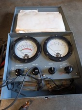 Vintage Simpson Electric Company Model TDS-2 Tachometer Dwell(NSN 4910-788-8549) picture