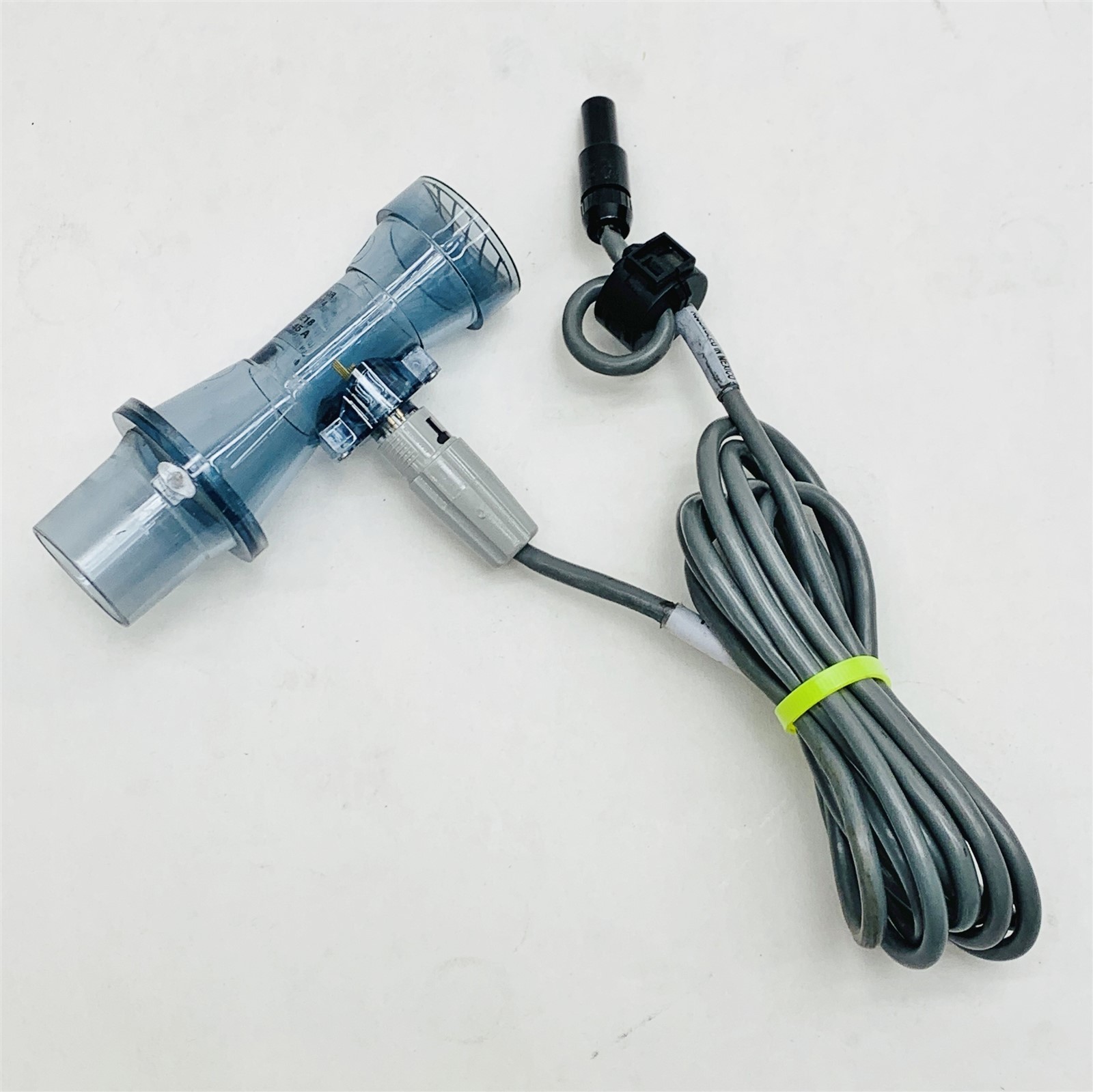 CareFusion Vmax 775274 Encore Flowmeter Mass-Flow Sensor with 777480-101 Cable CareFusion Vmax 775274 Encore Flowmeter Mass-Flow Sensor with 777480-101 Cable