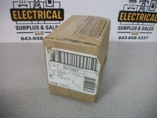 LEVITON BOX OF 10 14-POSITION GROUND BAR KITS LGBKT 14-4 AWG NIB picture