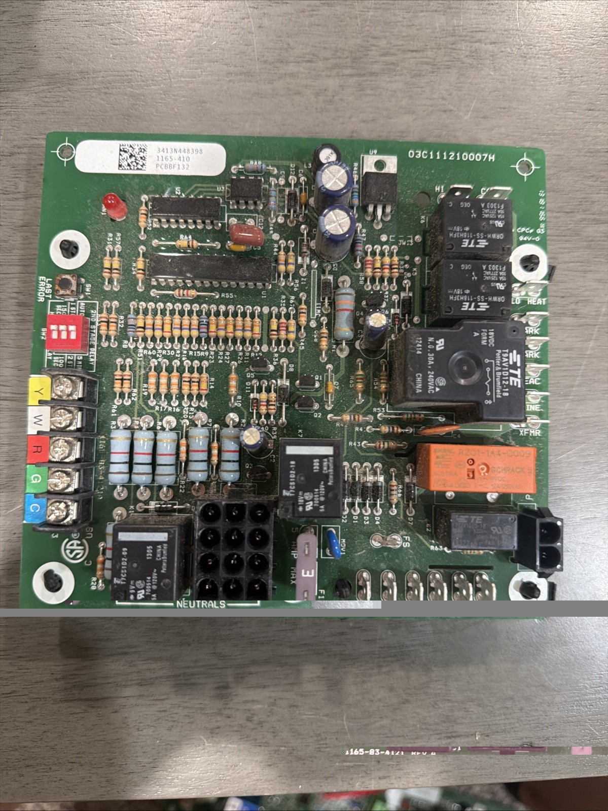 Goodman PCBBF132 Furnace Control Circuit Board 1165-410
