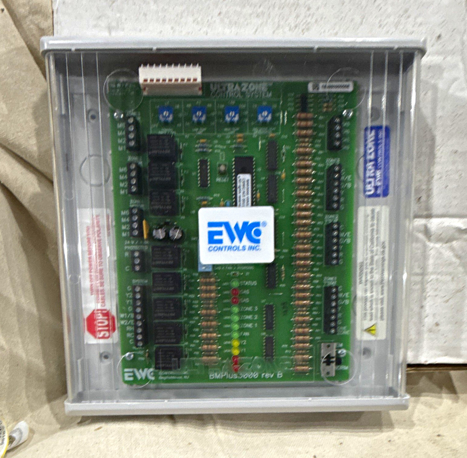 EWC Controls Ultra-Zone BMPlus3000 Rev B Zone Control Panel 24V 4.0A
