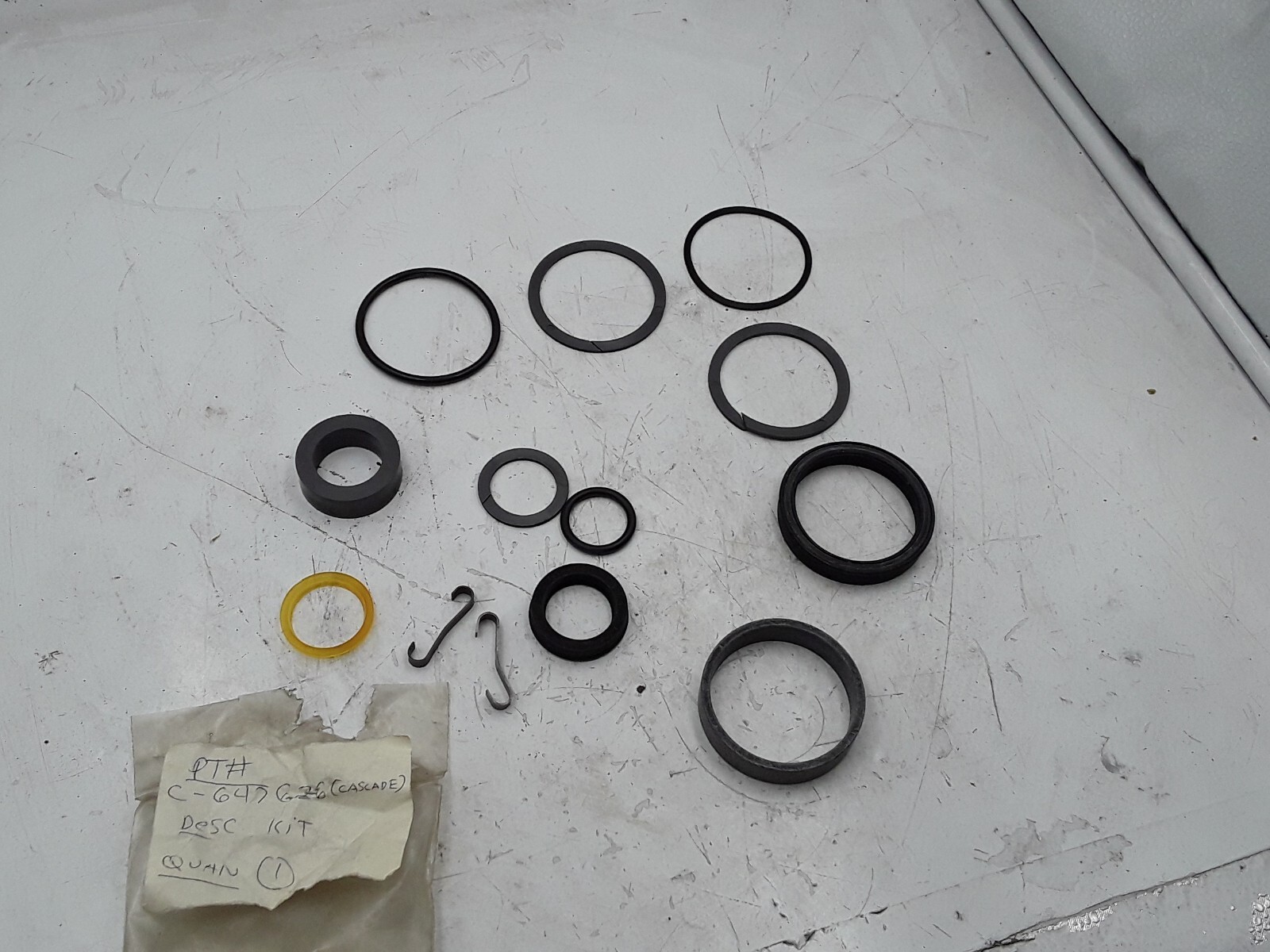 Cascade C-647626 Kit Cascade C-647626 Kit