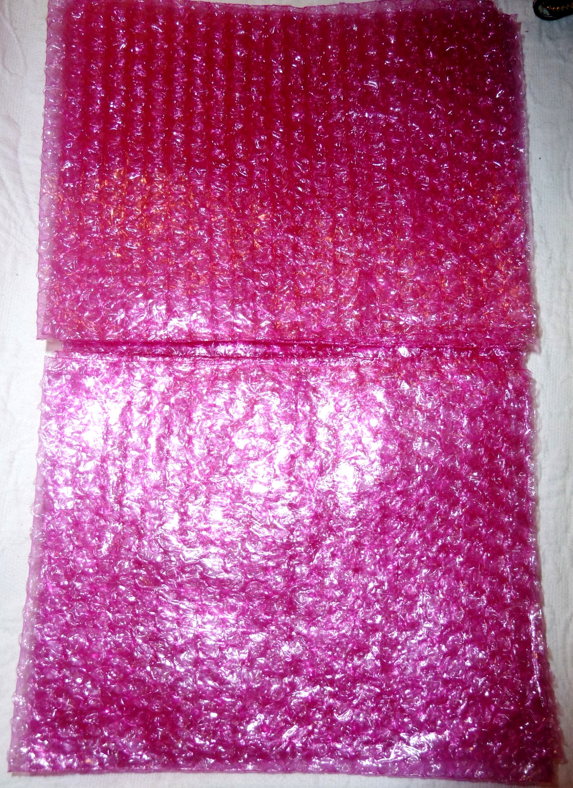 Lot of 75 Pink Bubble Bags Shipping Wrapping Packing Material Size 7 x 9 inch Lot of 75 Pink Bubble Bags Shipping Wrapping Packing Material Size 7 x 9 inch
