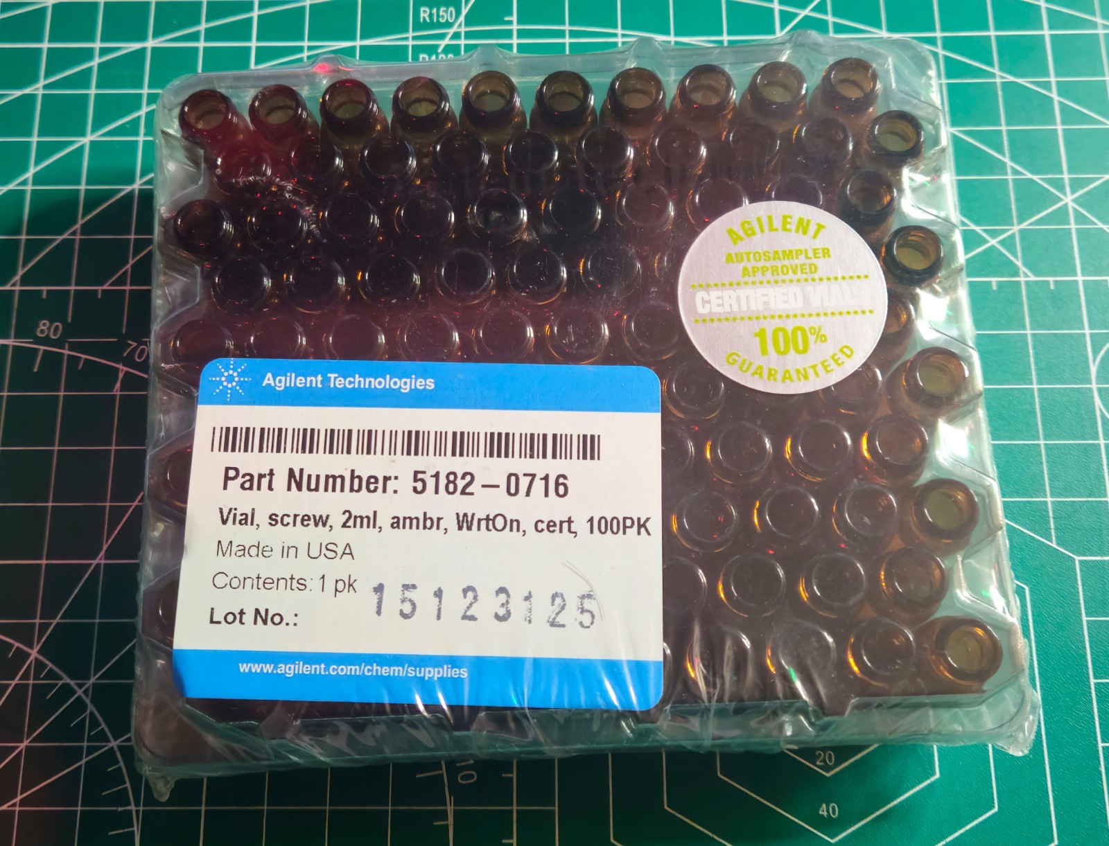 Agilent Vials Part#5182-0716, Sealed, screw, 2ml, ambr, WrtOn, cert, 100PK