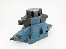 Mannesmann Rexroth H-4WEH22E74/6EW110-N9ETDA/10 Directional Control Valve picture