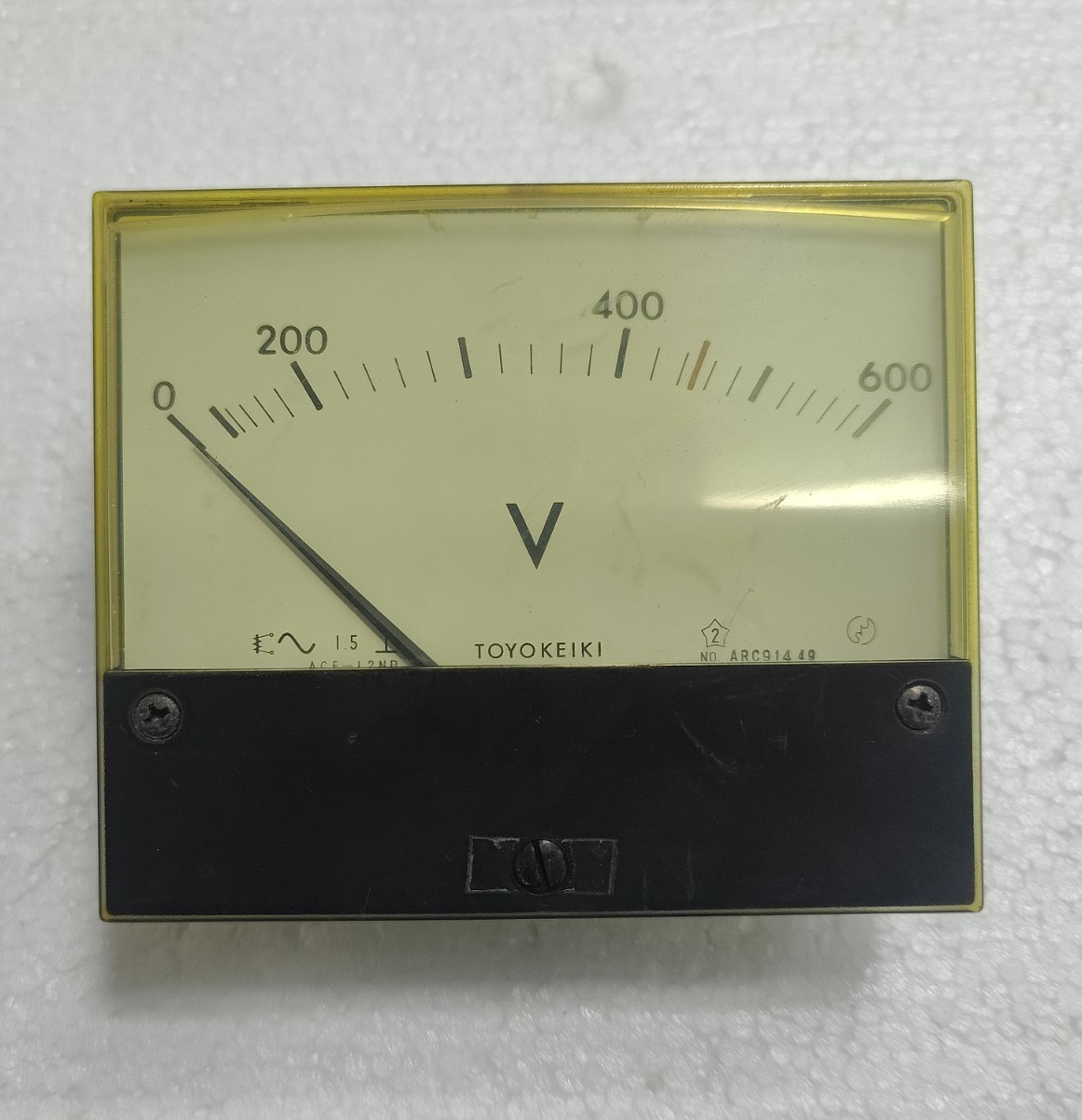 Toyo Keiki Volt Meter 0-600V ACF-12NB 120x100mm