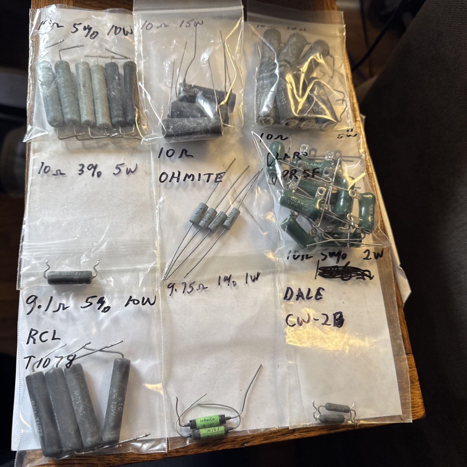 Big Group Lot Of Resistors 9.1ohm 10ohm  Vintage Electrical Hobby Radio Part #4
