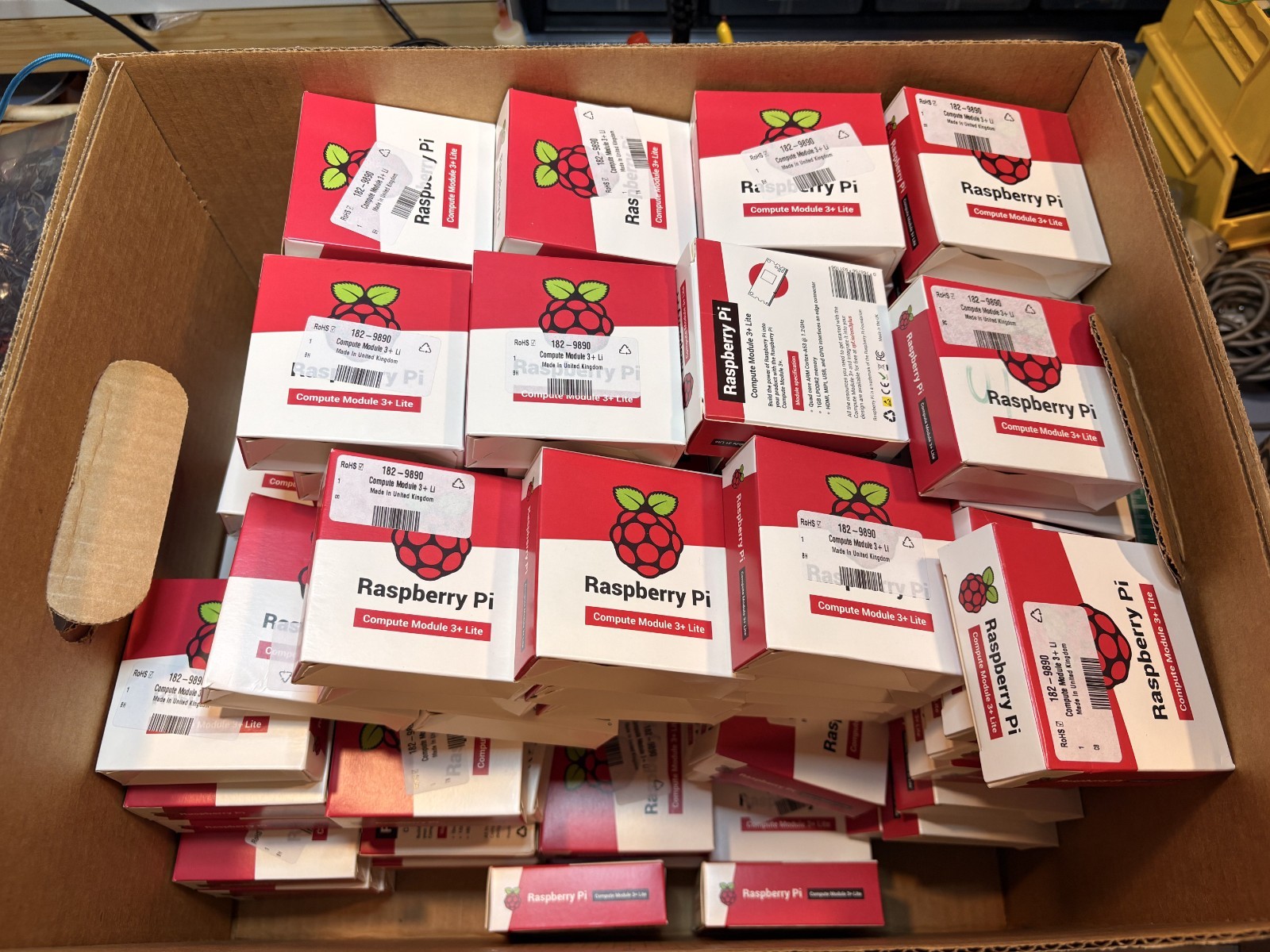 LOT OF 373: Raspberry Pi CM3+ Lite Compute Module 1 GB RAM *no flash memory*