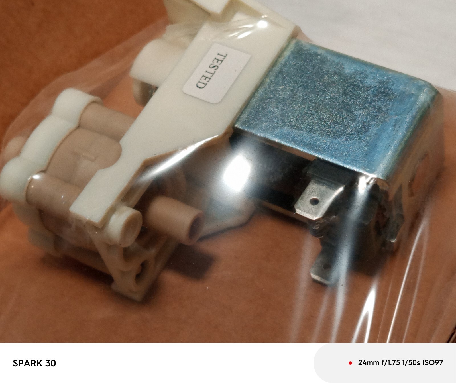 Gambro Dasco SP00671  2-Way Solenoid Valve Peek