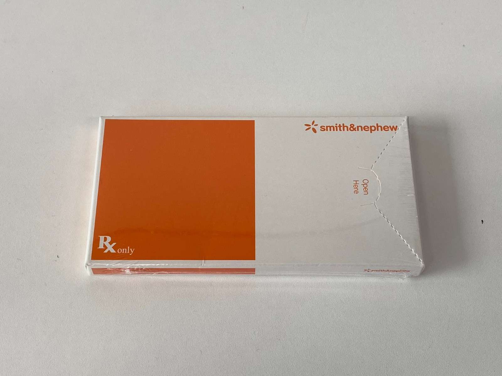 SMITH & NEPHEW 3.5 MM 1/3 Locking Tubular 72823004S Exp.2028-10 (*C7)