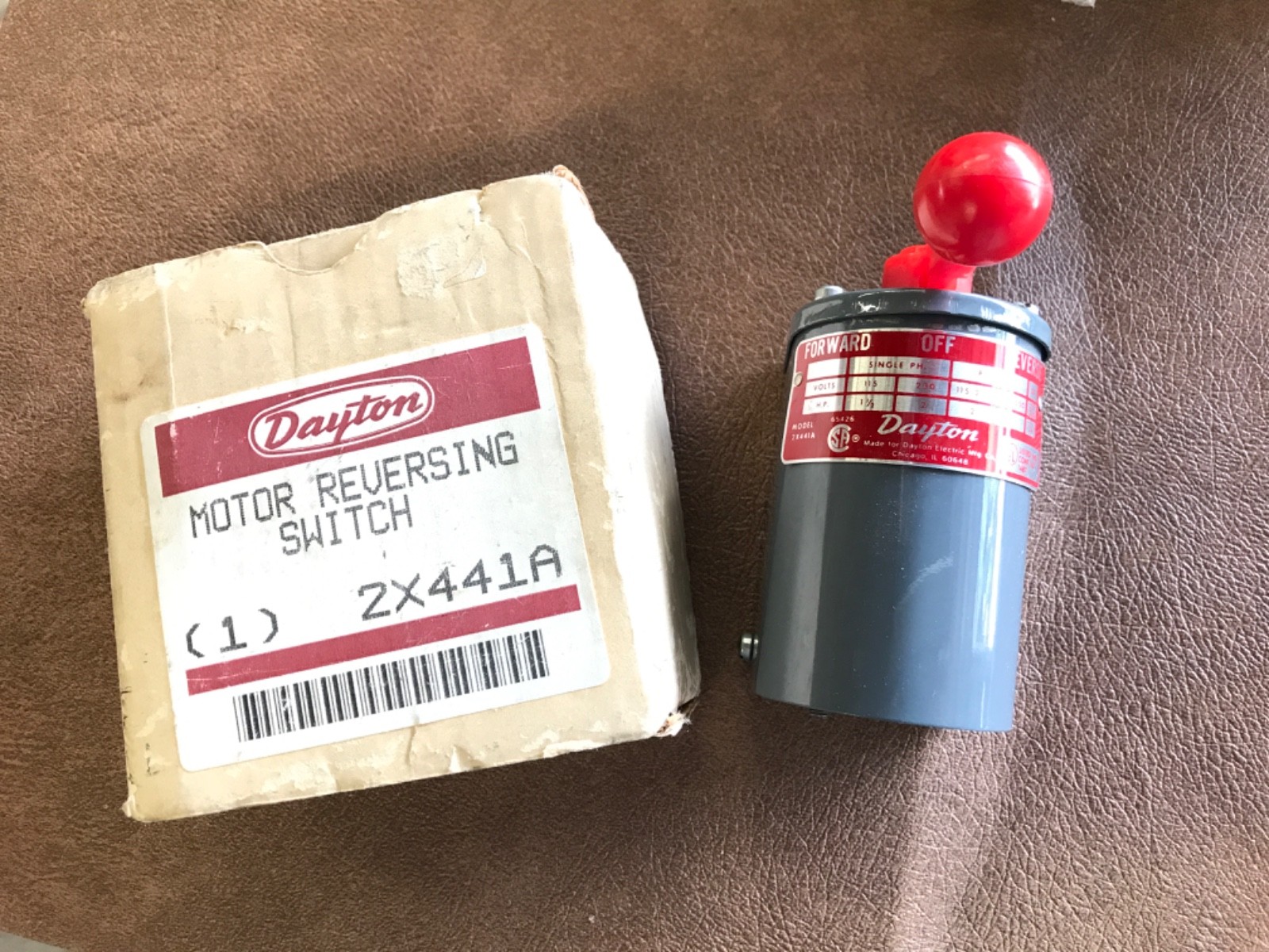 Dayton 2X441A Reversing Drum Switch, 3 Pole, Single Phase, NEMA 1
