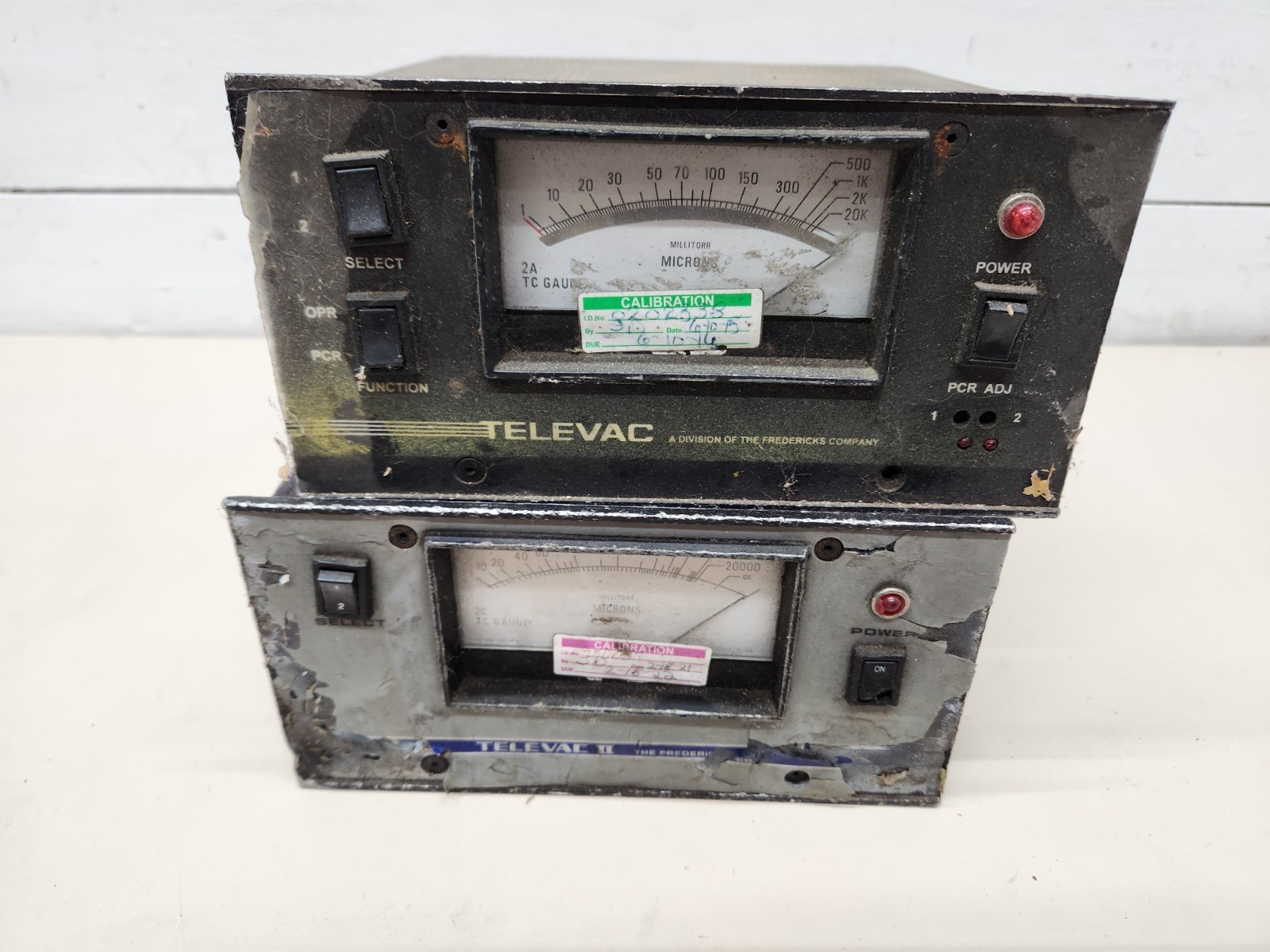 TELEVAC and TELEVAC II Vacuum Controllers Lot of 2 ~ UNTESTED ~ PARTS / REPAIR