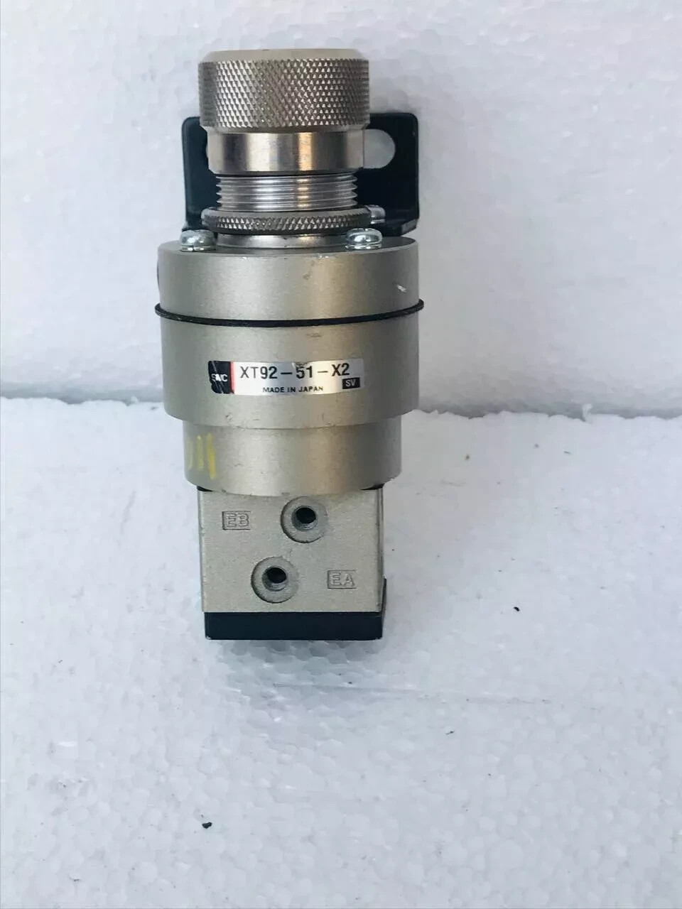 SMC Double pressure valve XT92-51-X2 # fast shipping