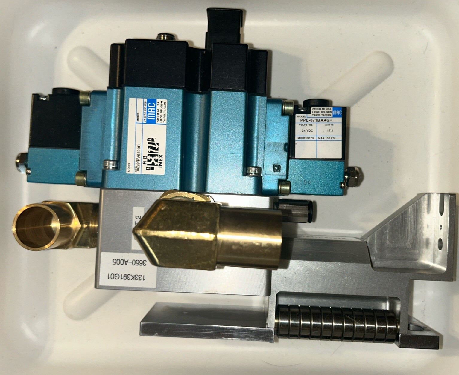 MAC 0629-FV6500B 4-WAY 25-150 Psi Pneumatic Valve PPE-871BAAA 133K392G01 24V. C5