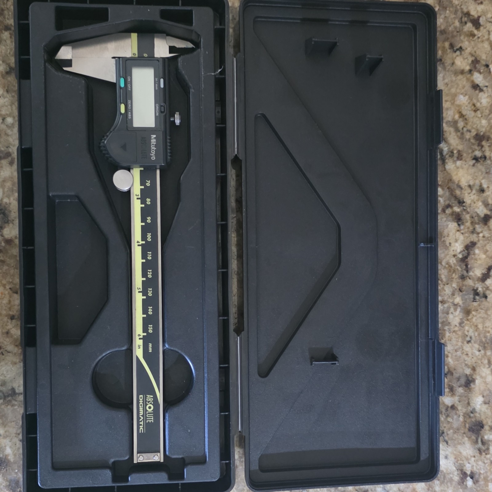 Mitutoyo 500-197-30 200mm/8 Absolute Digital Digimatic Vernier Caliper (OEM)