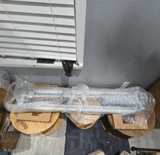 NEW Cooper Crouse-Hinds EVFDR22082-S715 Explosion Proof Light Fixture picture
