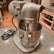 Hobart N50 Commercial Stand Mixer Counter Top, 5 Quart, 3 Speed picture