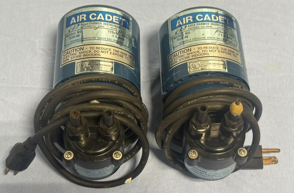 *LOT OF 2* Cole-Parmer Instrument Air Cadet Vacuum Pressure Pump Model 7530-40