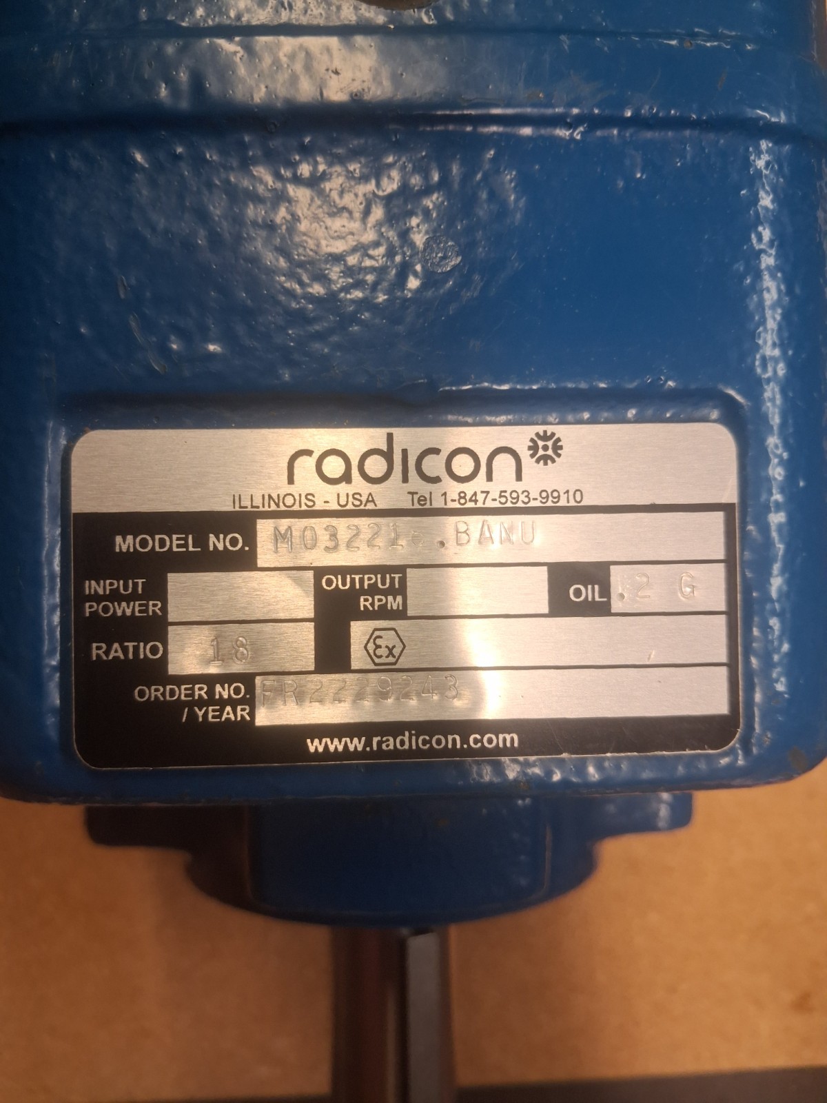 Radicon MO32218 . BANU SeriesM Inline Helical Gear Reducer 18:1 NEW OLD STOCK
