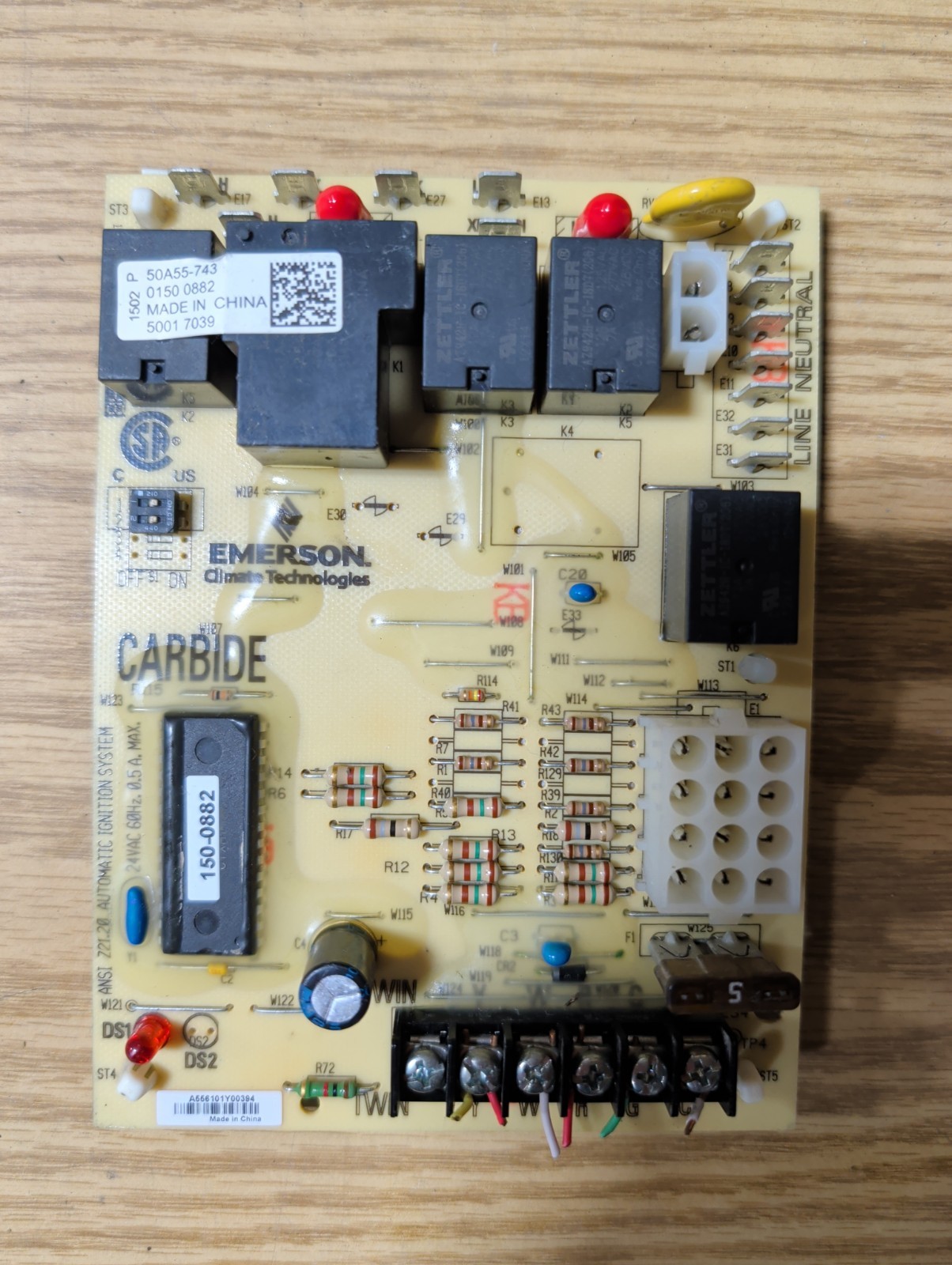 50A55-743 GENUINE OEM PART (not generic) TESTED & WORKING Furnace Control Board