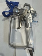 Graco Contractor  Ftx Gun 2 Finger PN#  288429 W/515 RAC X BLUE TIP picture
