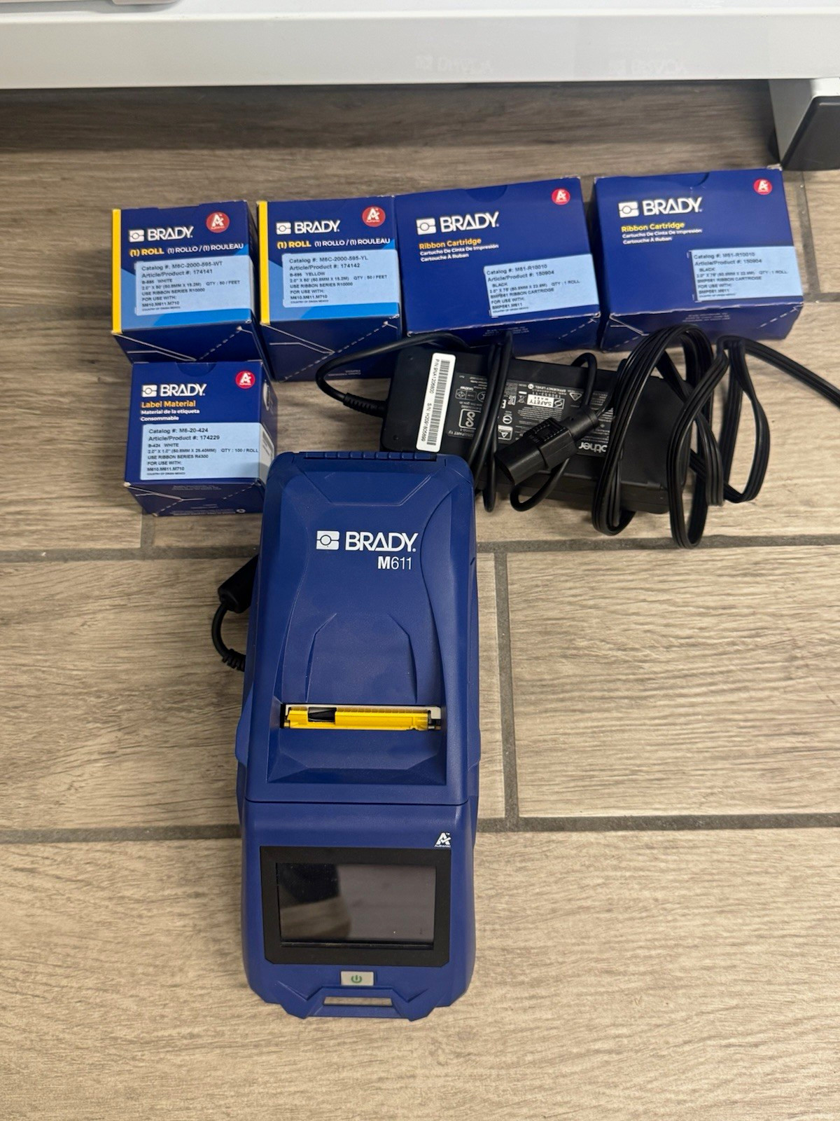 Brady M611 Thermal Label Printer Package Brady M611 Thermal Label Printer Package
