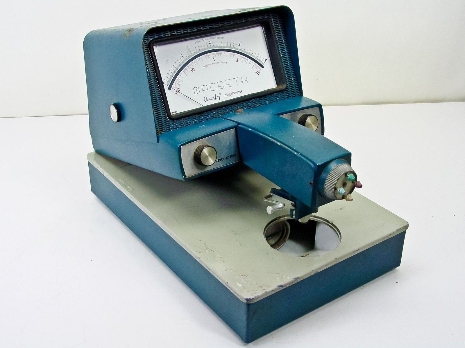 Macbeth TD-102 QuantaLog Transmission Densitometer 115V 60W Kollmorgen